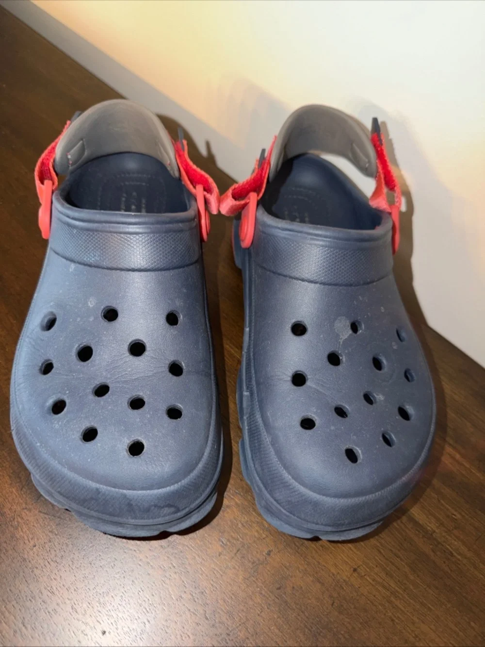 Crocs All-Terrain Clog Unisex Kids US J 6 Navy Red